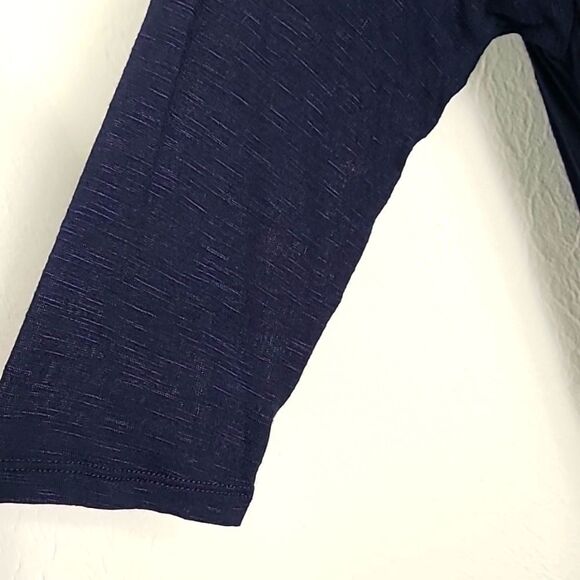 Bandolino Navy Blue Tunic Top with Embroidered Accents, Size Medium, NWT - Picture 3 of 8